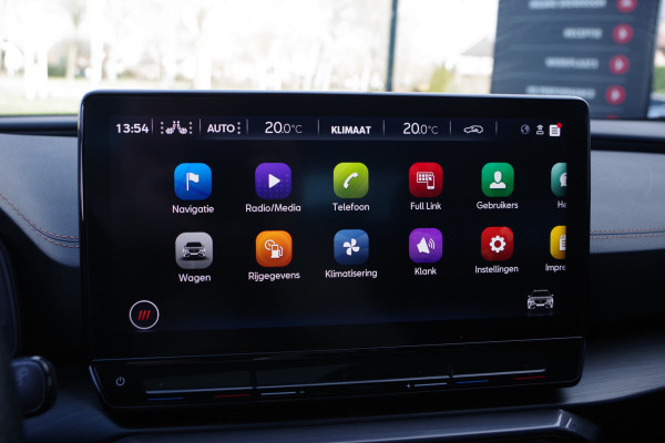 CUPRA Formentor 1.4 e-Hybrid 204 PK Performance PHEV, Panoramadak, Trekhaak, Memory, Winterpakket