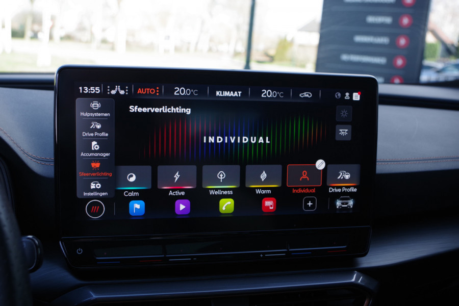 CUPRA Formentor 1.4 e-Hybrid 204 PK Performance PHEV, Panoramadak, Trekhaak, Memory, Winterpakket