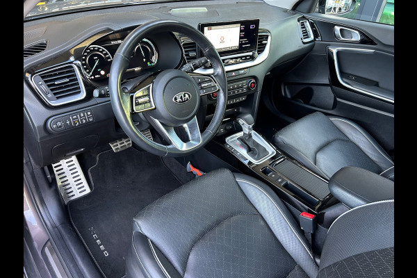 Kia Xceed 1.6 GDi PHEV ExecutiveLine 1e EIG NL-Auto Panoramadak Leer Rijklaarprijs!
