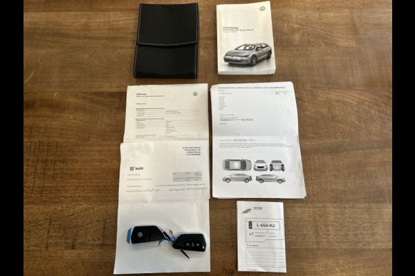 Volkswagen Golf Variant 1.5 TSI 130pk R-Line Navi, ACC, Carplay, Trekhaak elektr.