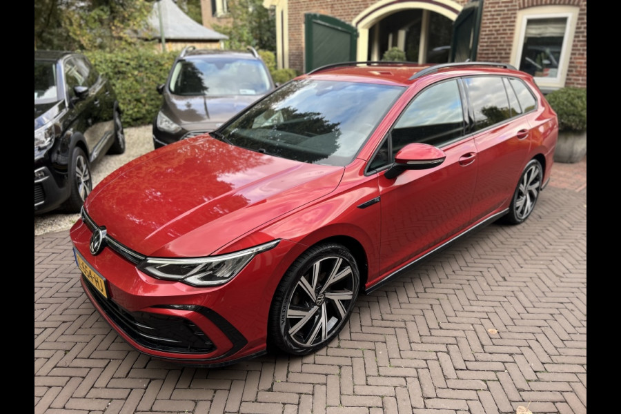 Volkswagen Golf Variant 1.5 TSI 130pk R-Line Navi, ACC, Carplay, Trekhaak elektr.