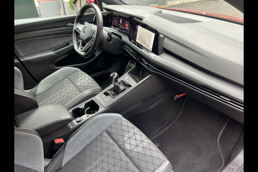 Volkswagen Golf Variant 1.5 TSI 130pk R-Line Navi, ACC, Carplay, Trekhaak elektr.