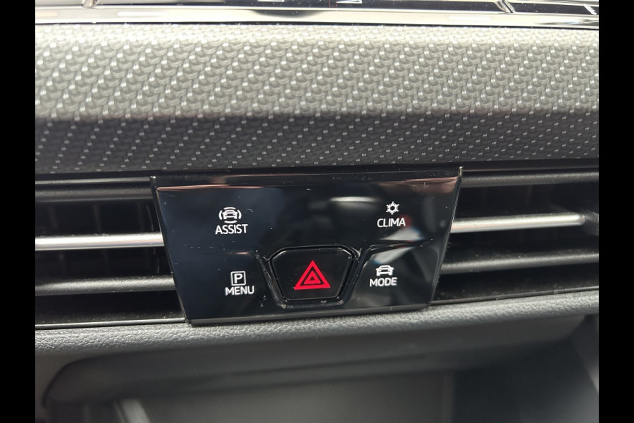 Volkswagen Golf Variant 1.5 TSI 130pk R-Line Navi, ACC, Carplay, Trekhaak elektr.