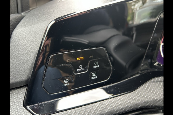 Volkswagen Golf Variant 1.5 TSI 130pk R-Line Navi, ACC, Carplay, Trekhaak elektr.