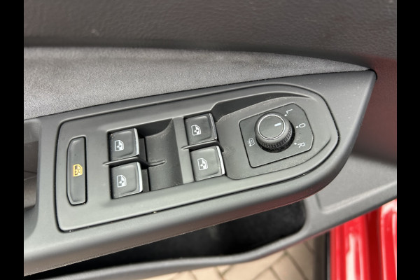 Volkswagen Golf Variant 1.5 TSI 130pk R-Line Navi, ACC, Carplay, Trekhaak elektr.