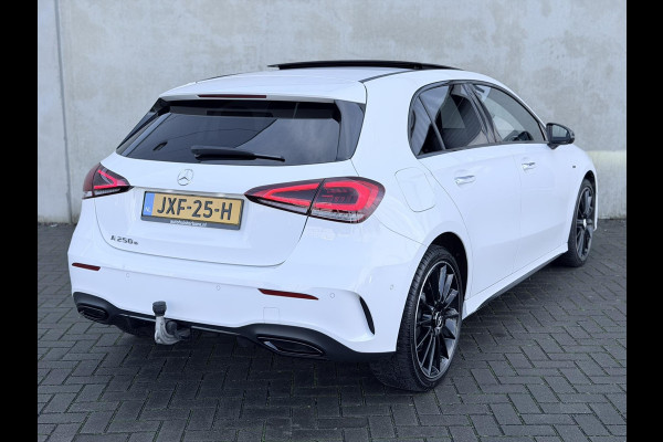 Mercedes-Benz A-Klasse A250e AMG Night Pano HUD Burmester 360 19'' Trekh Leder/alca