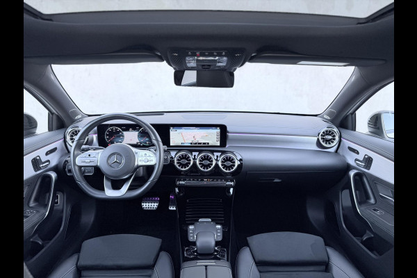 Mercedes-Benz A-Klasse A250e AMG Night Pano HUD Burmester 360 19'' Trekh Leder/alca