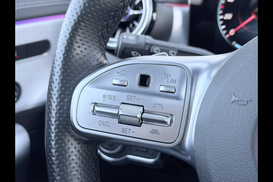 Mercedes-Benz A-Klasse A250e AMG Night Pano HUD Burmester 360 19'' Trekh Leder/alca