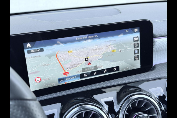 Mercedes-Benz A-Klasse A250e AMG Night Pano HUD Burmester 360 19'' Trekh Leder/alca