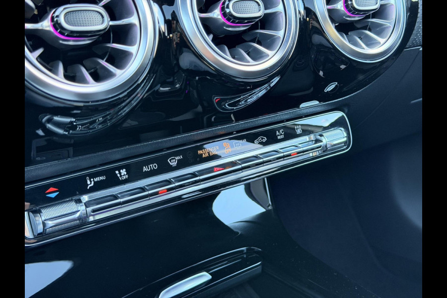 Mercedes-Benz A-Klasse A250e AMG Night Pano HUD Burmester 360 19'' Trekh Leder/alca