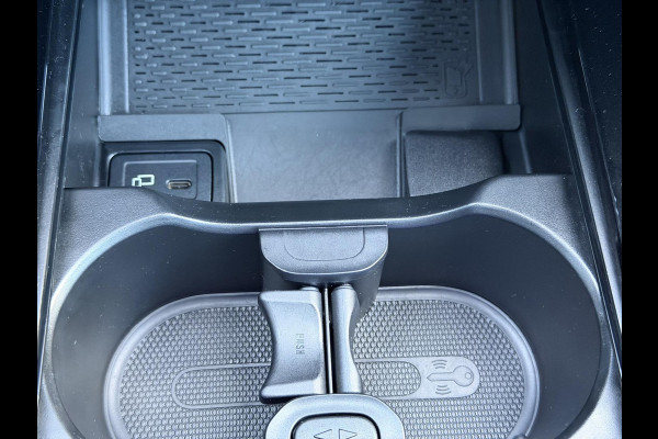 Mercedes-Benz A-Klasse A250e AMG Night Pano HUD Burmester 360 19'' Trekh Leder/alca