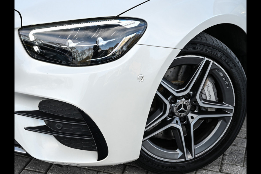 Mercedes-Benz E-Klasse 300 e 4MATIC 320pk AMG Line | Panorama dak | Burmester Sound | Distronic | Memory seats | Head-Up | Ambiance interieur  | Camera 360 | Full Led