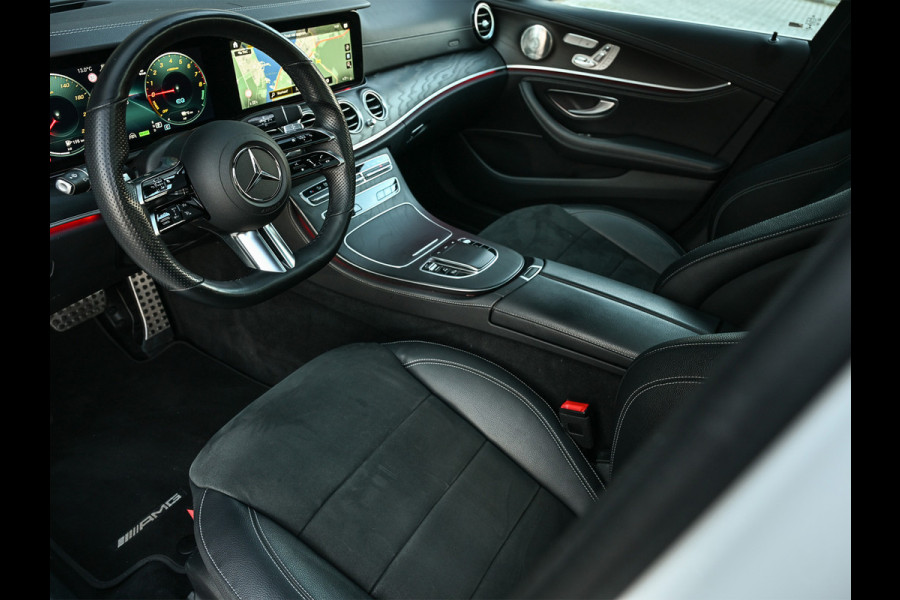 Mercedes-Benz E-Klasse 300 e 4MATIC 320pk AMG Line | Panorama dak | Burmester Sound | Distronic | Memory seats | Head-Up | Ambiance interieur  | Camera 360 | Full Led