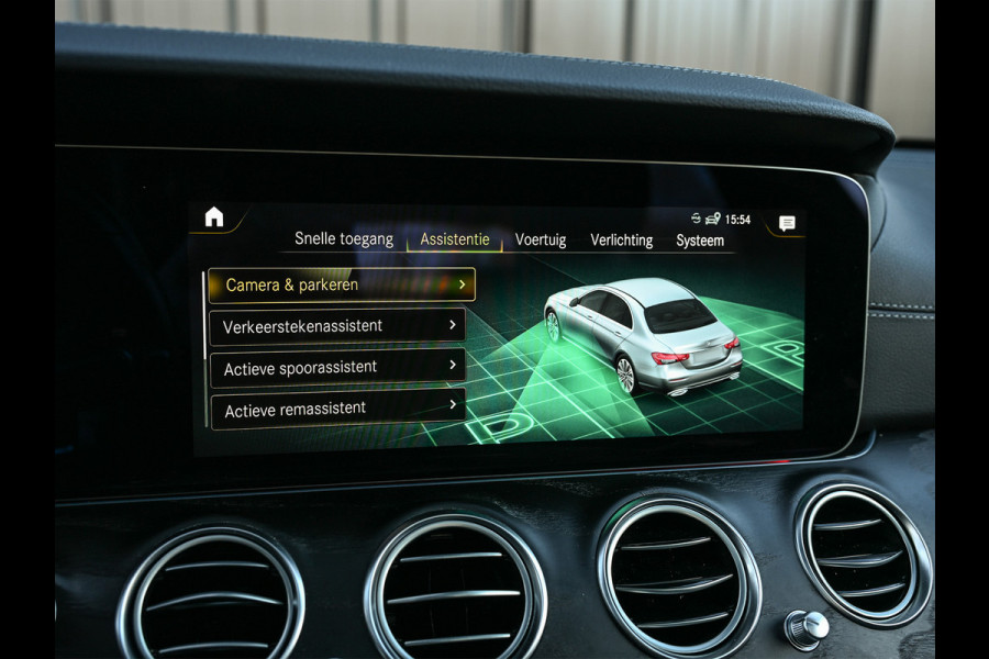 Mercedes-Benz E-Klasse 300 e 4MATIC 320pk AMG Line | Panorama dak | Burmester Sound | Distronic | Memory seats | Head-Up | Ambiance interieur  | Camera 360 | Full Led