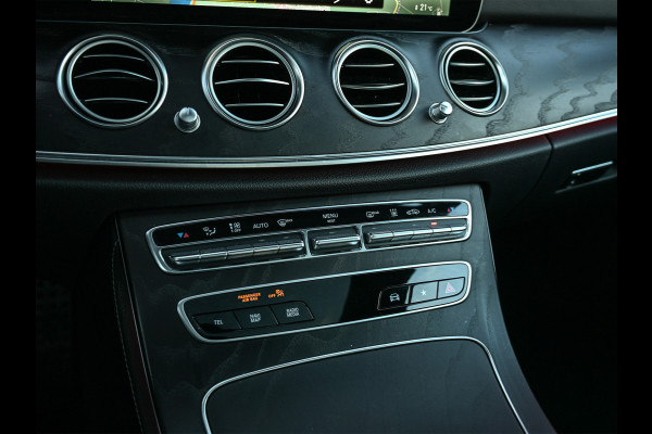 Mercedes-Benz E-Klasse 300 e 4MATIC 320pk AMG Line | Panorama dak | Burmester Sound | Distronic | Memory seats | Head-Up | Ambiance interieur  | Camera 360 | Full Led