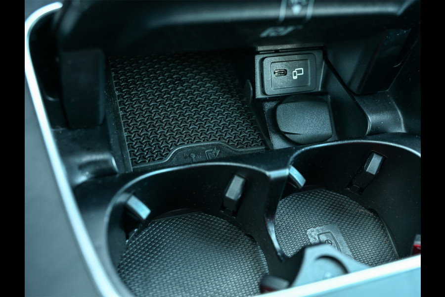 Mercedes-Benz E-Klasse 300 e 4MATIC 320pk AMG Line | Panorama dak | Burmester Sound | Distronic | Memory seats | Head-Up | Ambiance interieur  | Camera 360 | Full Led