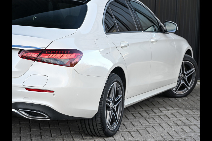 Mercedes-Benz E-Klasse 300 e 4MATIC 320pk AMG Line | Panorama dak | Burmester Sound | Distronic | Memory seats | Head-Up | Ambiance interieur  | Camera 360 | Full Led