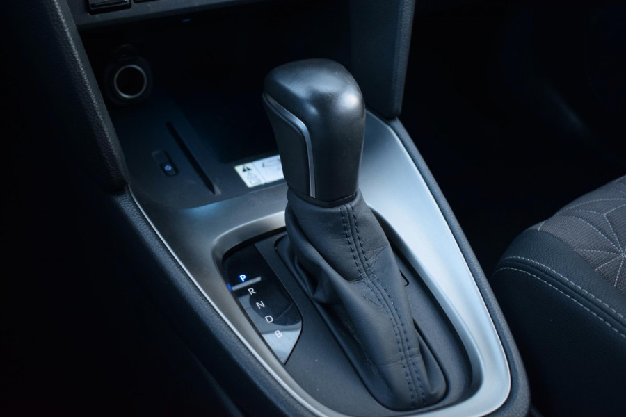 Toyota Yaris Cross 1.5 Hybrid Executive | Two Tone | Apple CarPlay | Half Leer | Stoelverwarming