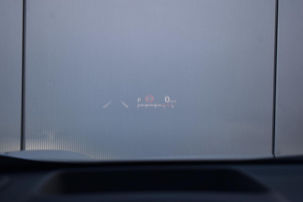 Toyota Yaris Cross 1.5 Hybrid Executive | Two Tone | Apple CarPlay | Half Leer | Stoelverwarming