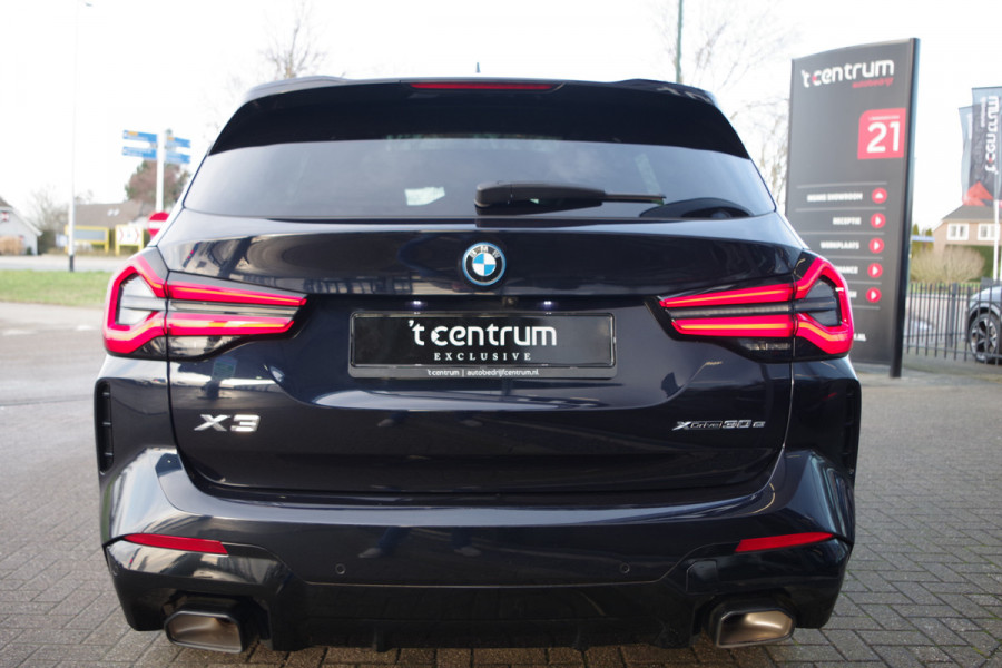 BMW X3 xDrive30e 293 PK High Executive M-Sport, Panoramadak, H/K Sound, Memory