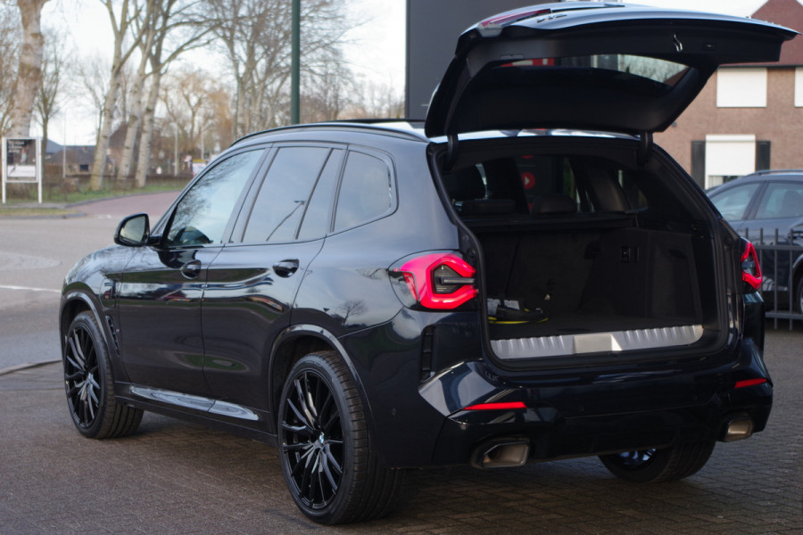 BMW X3 xDrive30e 293 PK High Executive M-Sport, Panoramadak, H/K Sound, Memory