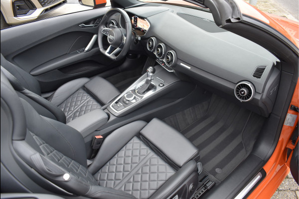 Audi TT Roadster 40 TFSI Black Edition Facelift Model RS-Stoelen Navi Led 19 Inch