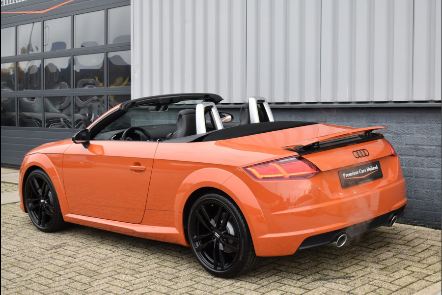 Audi TT Roadster 40 TFSI Black Edition Facelift Model RS-Stoelen Navi Led 19 Inch