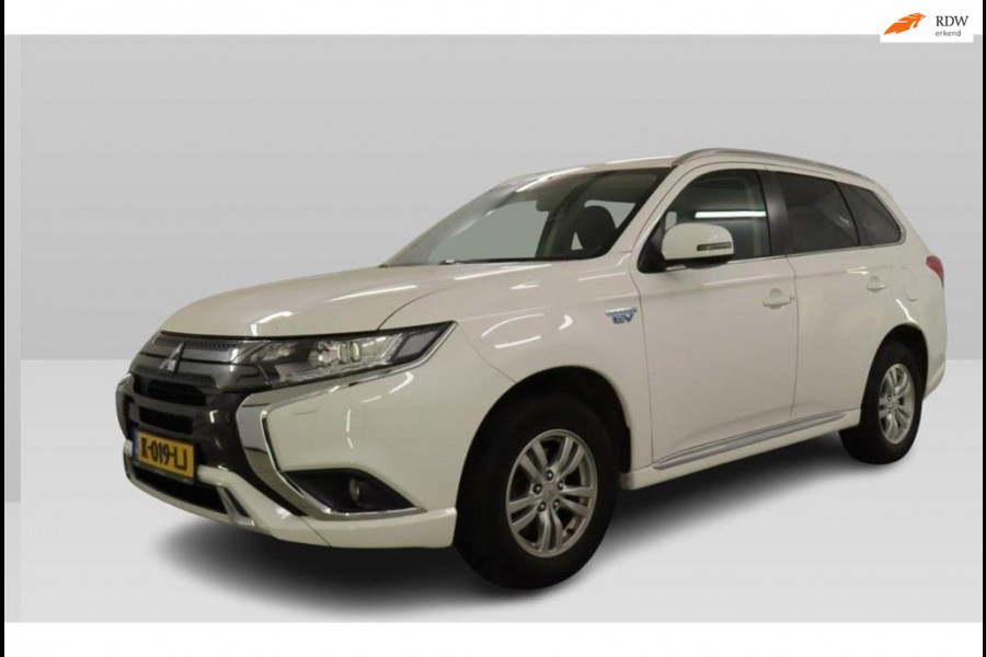 Mitsubishi Outlander 2.4 PHEV Pure Trekhaak Navi