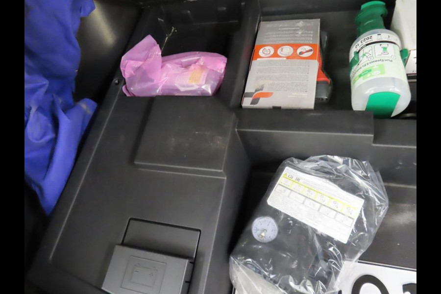 Mitsubishi Outlander 2.4 PHEV Pure Trekhaak Navi