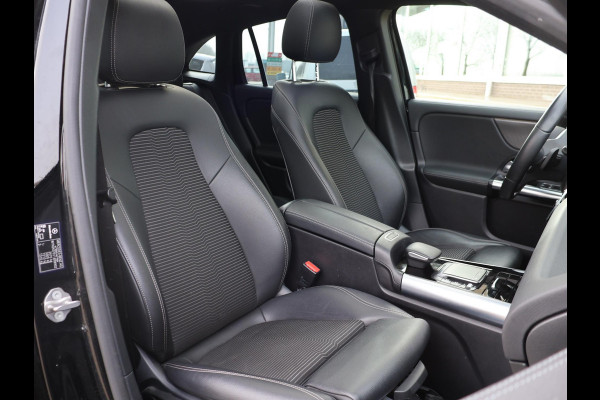 Mercedes-Benz EQA 250 LUXURY 67 kWh SOH 96% + PANORAMA | CAMERA | SFEERVERLICHTING | STOELVERWARMING