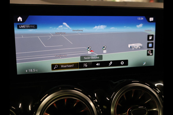 Mercedes-Benz EQA 250 LUXURY 67 kWh SOH 96% + PANORAMA | CAMERA | SFEERVERLICHTING | STOELVERWARMING