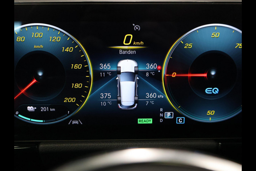 Mercedes-Benz EQA 250 LUXURY 67 kWh SOH 96% + PANORAMA | CAMERA | SFEERVERLICHTING | STOELVERWARMING