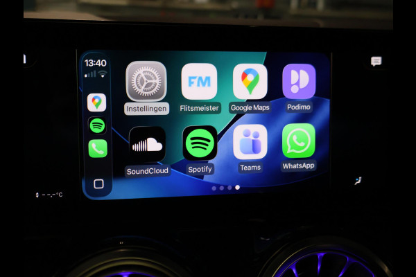 Mercedes-Benz EQA 250 LUXURY 67 kWh SOH 96% + PANORAMA | CAMERA | SFEERVERLICHTING | STOELVERWARMING