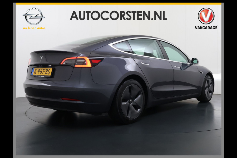 Tesla Model 3 RWD SR plus 325PK SOH 93% LFP Accu Lmv 18" AutoPilot Leder Panoramadak Adaptive-Cruise Camera's Elektr.-Stuur+Stoelen+Spiegels+G Navi LED DAB Voorverwarmen interieur via App Keyless One-Pedal-Drive 1e Eigenaar Origineel Nederlandse Auto Fabrieksgarantie op Accu en Motor tot 11-12-2028/160.000km