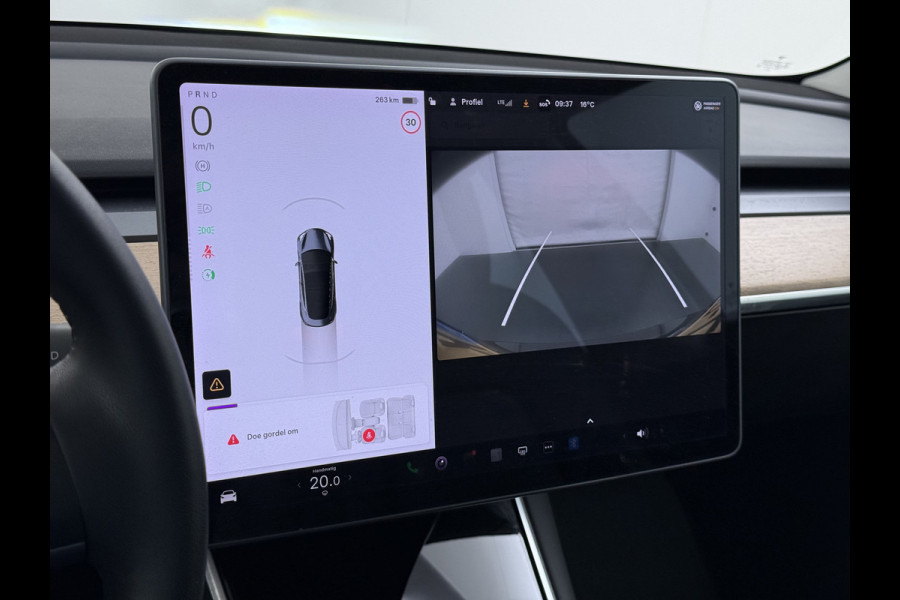 Tesla Model 3 RWD SR plus 325PK SOH 93% LFP Accu Lmv 18" AutoPilot Leder Panoramadak Adaptive-Cruise Camera's Elektr.-Stuur+Stoelen+Spiegels+G Navi LED DAB Voorverwarmen interieur via App Keyless One-Pedal-Drive 1e Eigenaar Origineel Nederlandse Auto Fabrieksgarantie op Accu en Motor tot 11-12-2028/160.000km