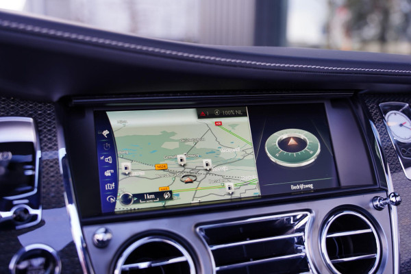 Rolls-Royce Dawn 6.6 V12 Black Badge / Bespoke Audio / 15 D.Km