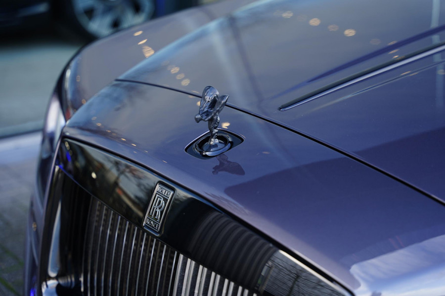 Rolls-Royce Dawn 6.6 V12 Black Badge / Bespoke Audio / 15 D.Km