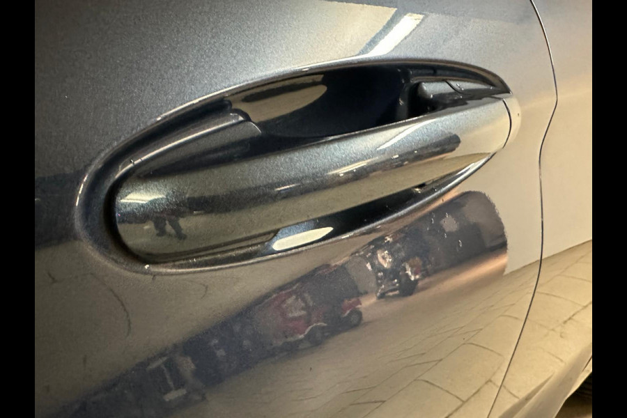 Ford Fiesta 1.0 EcoBoost Hybrid Titanium X 125PK MILD HYBRID AIRCO NAVI CRUISE APPLE CARPLAY VELGEN NIEUWSTAAT