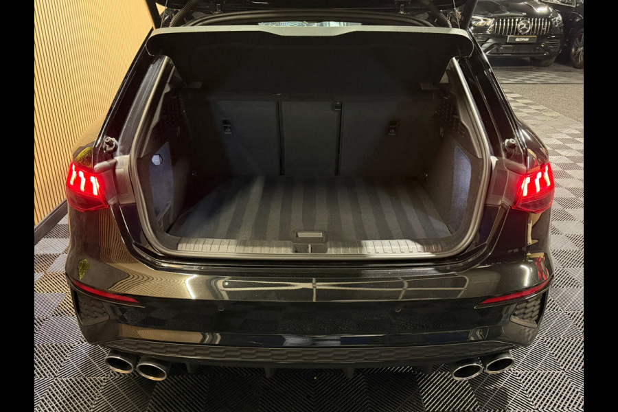 Audi S3 Sportback 2.0 TFSI quattro Edition One |PANORAMADAK|B&O|KEYLESS|CARPLAY|310PK|SFEERVERLICHTING|DEALER ONDERHOUDEN|2023 VOL