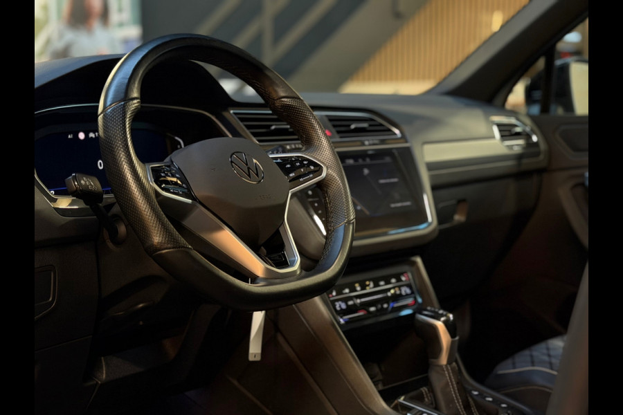 Volkswagen Tiguan 1.4 TSI eHybrid 3X R-Line Business+ |245PK|PANO|IQ LIGHT|VIRTUAL|DEALER ONDERHOUDEN|TREKHAAK|NIGHTPAKKET|VOL!