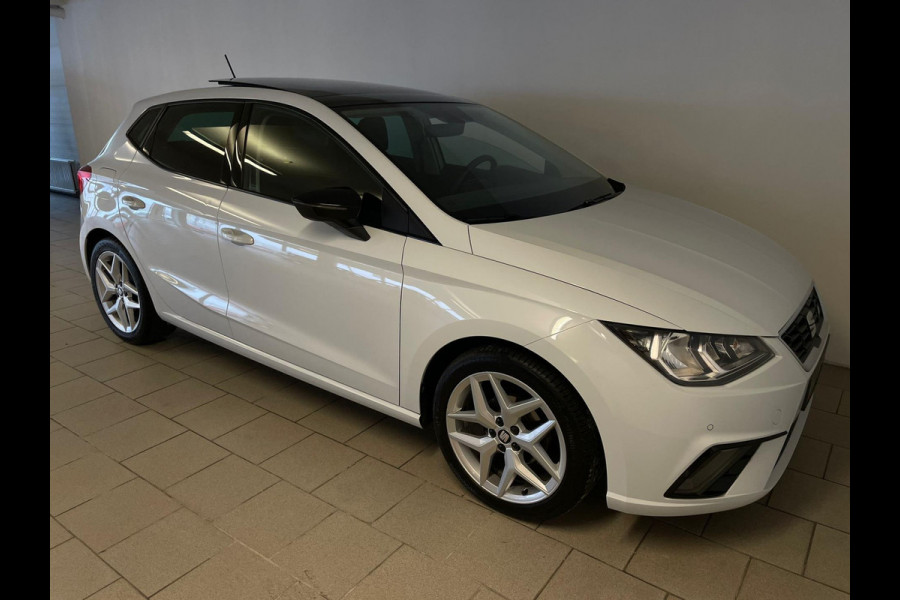 Seat Ibiza 1.0 TSI FR Business Intense PANO ECC 18 inch Velgen