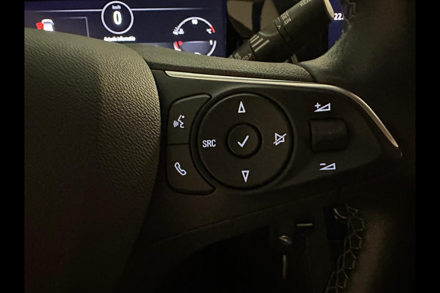 Opel Grandland 1.2 Turbo GS Line 130PK AIRCO CLIMA CRUISE NAVI VIA APP APPLE CARPLAY PDC SPORTINT VELG NIEUWSTAAT