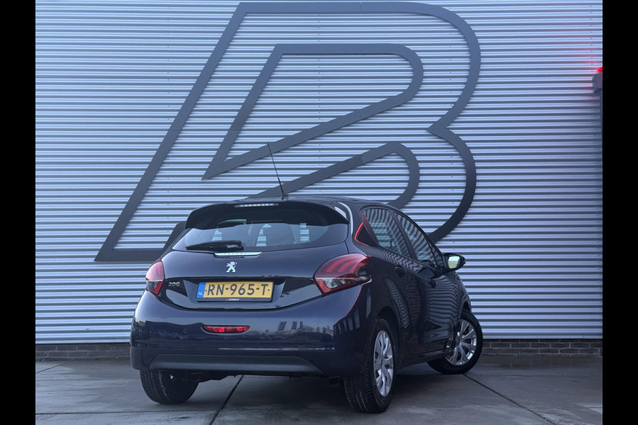 Peugeot 208 1.2 PureTech Blue Lion 1e Eigenaar|Navi|Airco|Cruise|D-Riem v.v. in 2024|N.A.P|PDC|Carplay|Nieuwe APK bij Aflevering