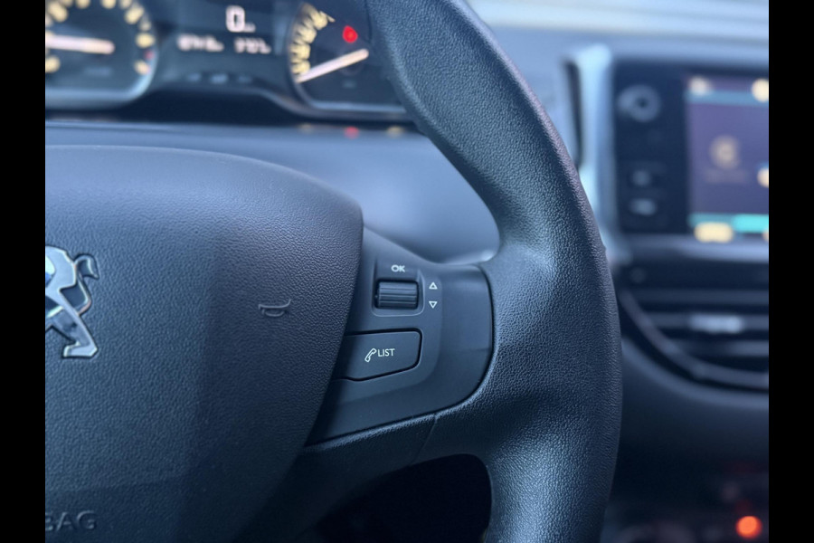 Peugeot 208 1.2 PureTech Blue Lion 1e Eigenaar|Navi|Airco|Cruise|D-Riem v.v. in 2024|N.A.P|PDC|Carplay|Nieuwe APK bij Aflevering
