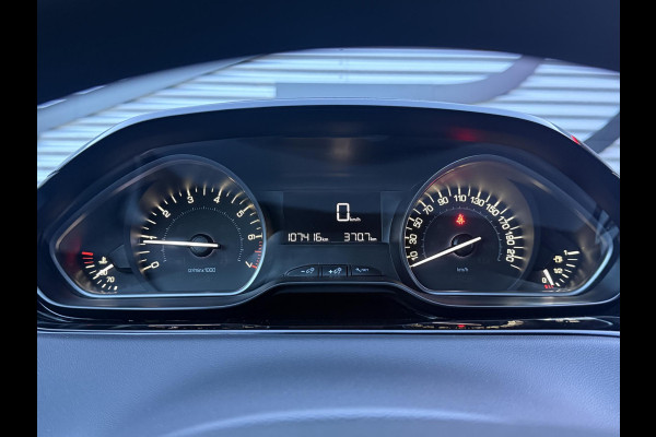 Peugeot 208 1.2 PureTech Blue Lion 1e Eigenaar|Navi|Airco|Cruise|D-Riem v.v. in 2024|N.A.P|PDC|Carplay|Nieuwe APK bij Aflevering