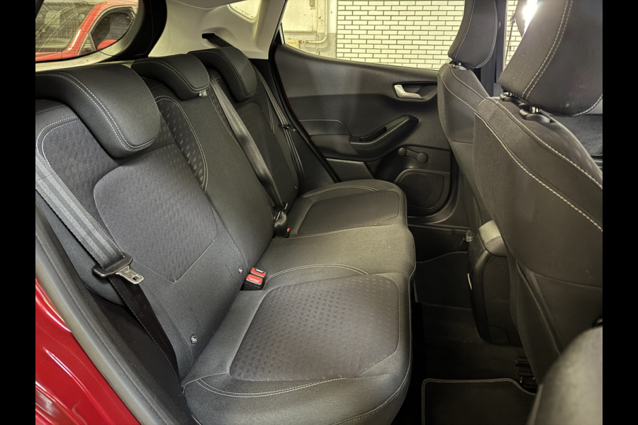 Ford Fiesta 1.0 EcoBoost 100PK TITANIUM NAVI/LED/