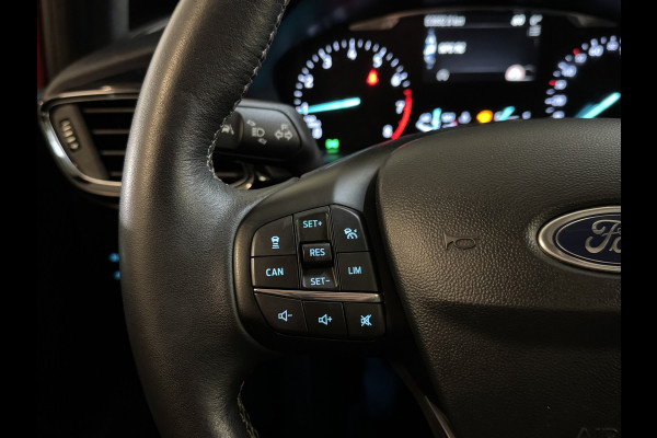 Ford Fiesta 1.0 EcoBoost 100PK TITANIUM NAVI/LED/