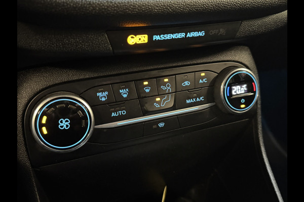 Ford Fiesta 1.0 EcoBoost 100PK TITANIUM NAVI/LED/