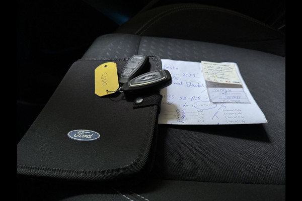 Ford Fiesta 1.0 EcoBoost 100PK TITANIUM NAVI/LED/