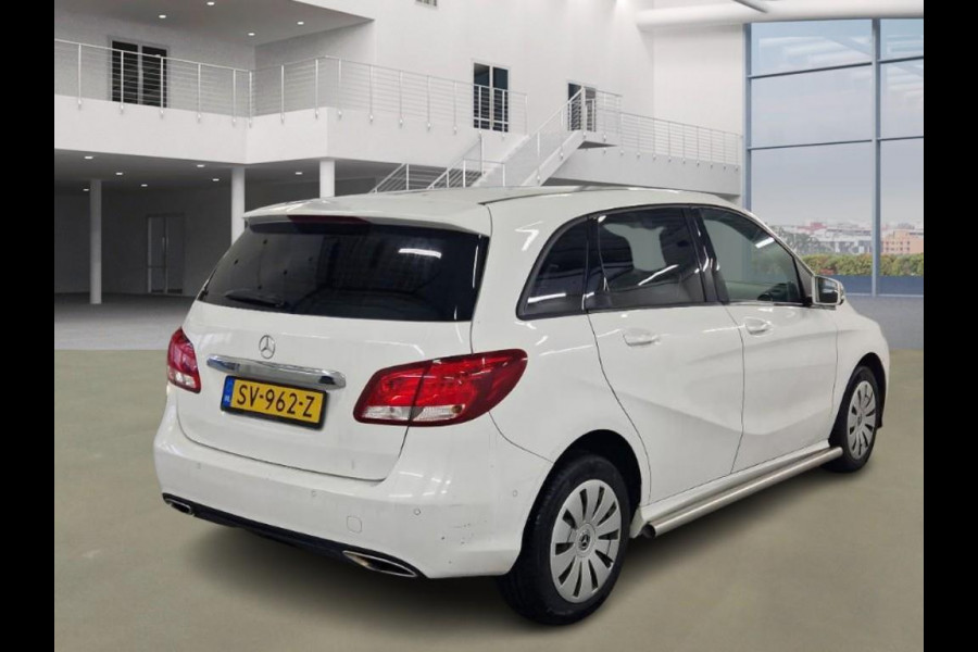 Mercedes-Benz B-Klasse 220 d Ambition Automaat 1 Ste EIg Dealer Onderhouden
